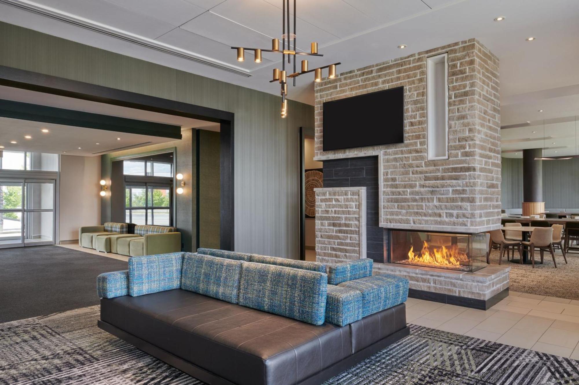 Residence Inn By Marriott Calgary Airport Exterior photo