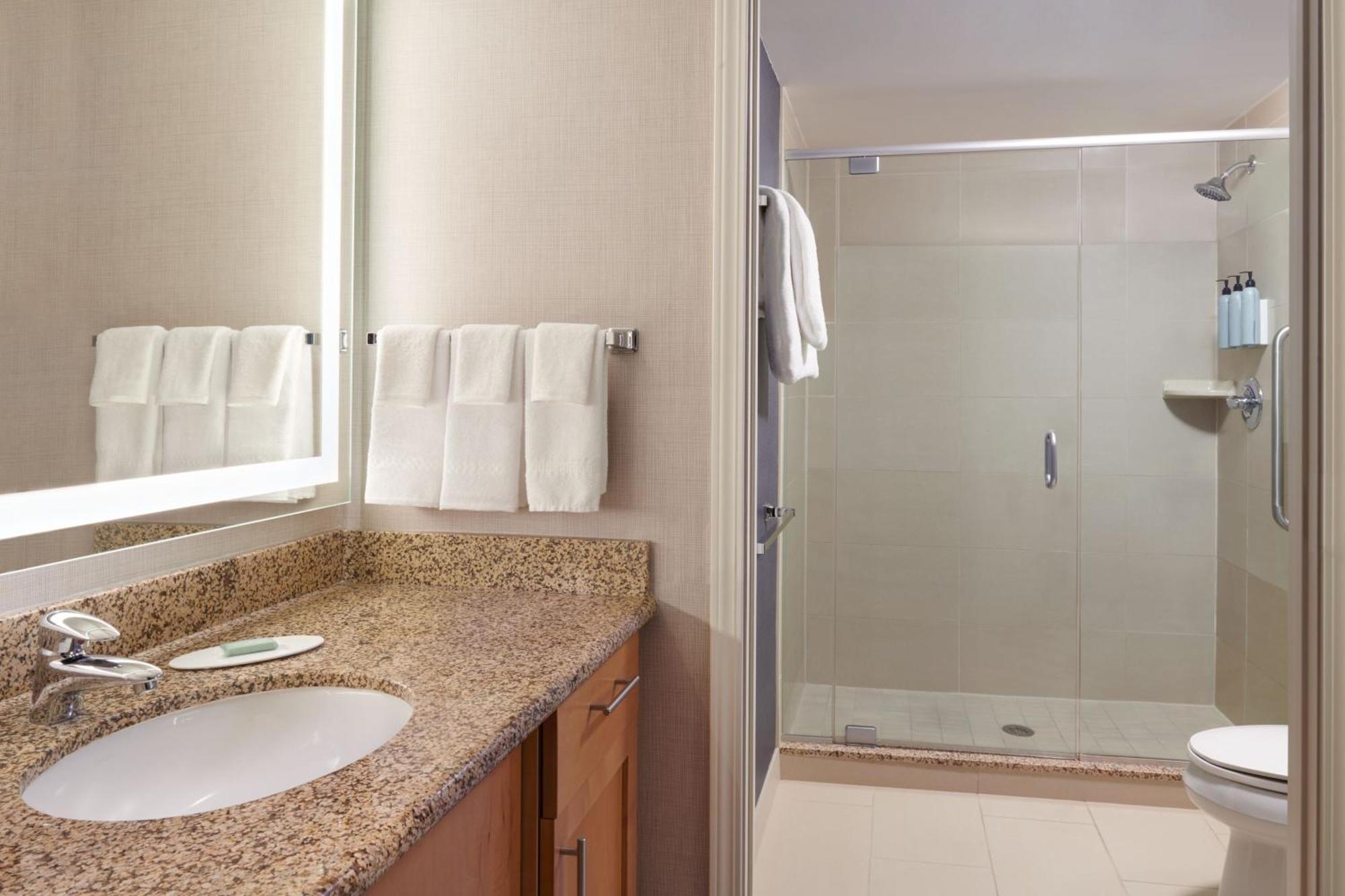 Residence Inn By Marriott Calgary Airport Exterior photo