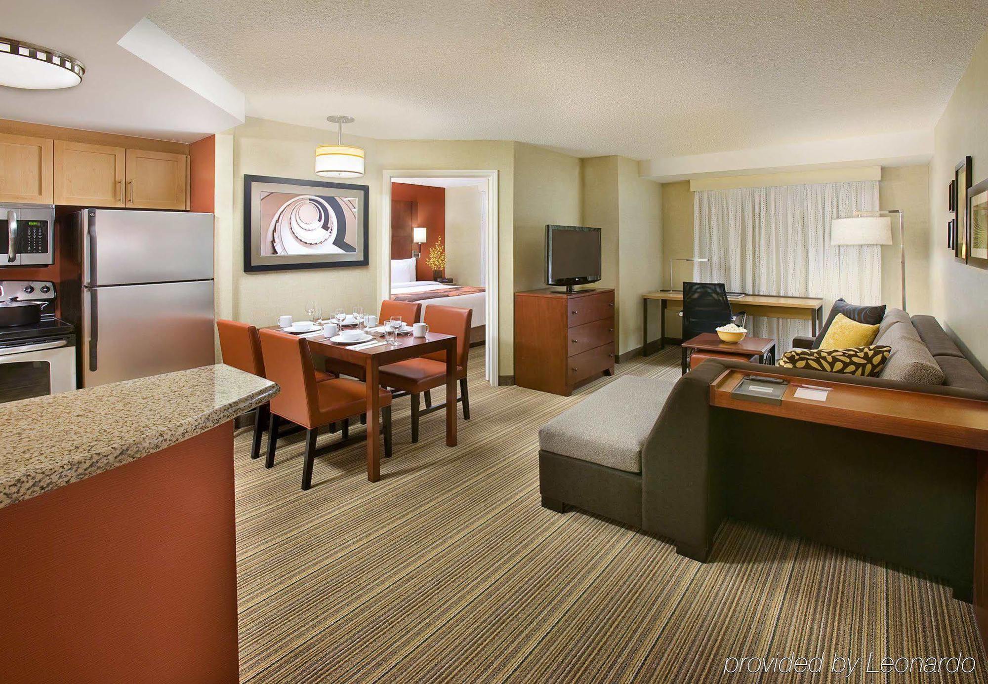 Residence Inn By Marriott Calgary Airport Exterior photo